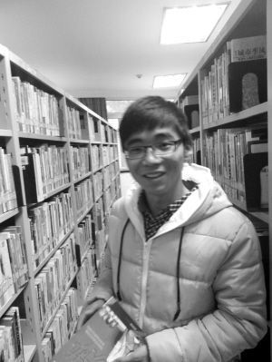 吴闵强资料图片。
